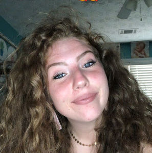 Meet your Posher, Elisabeth